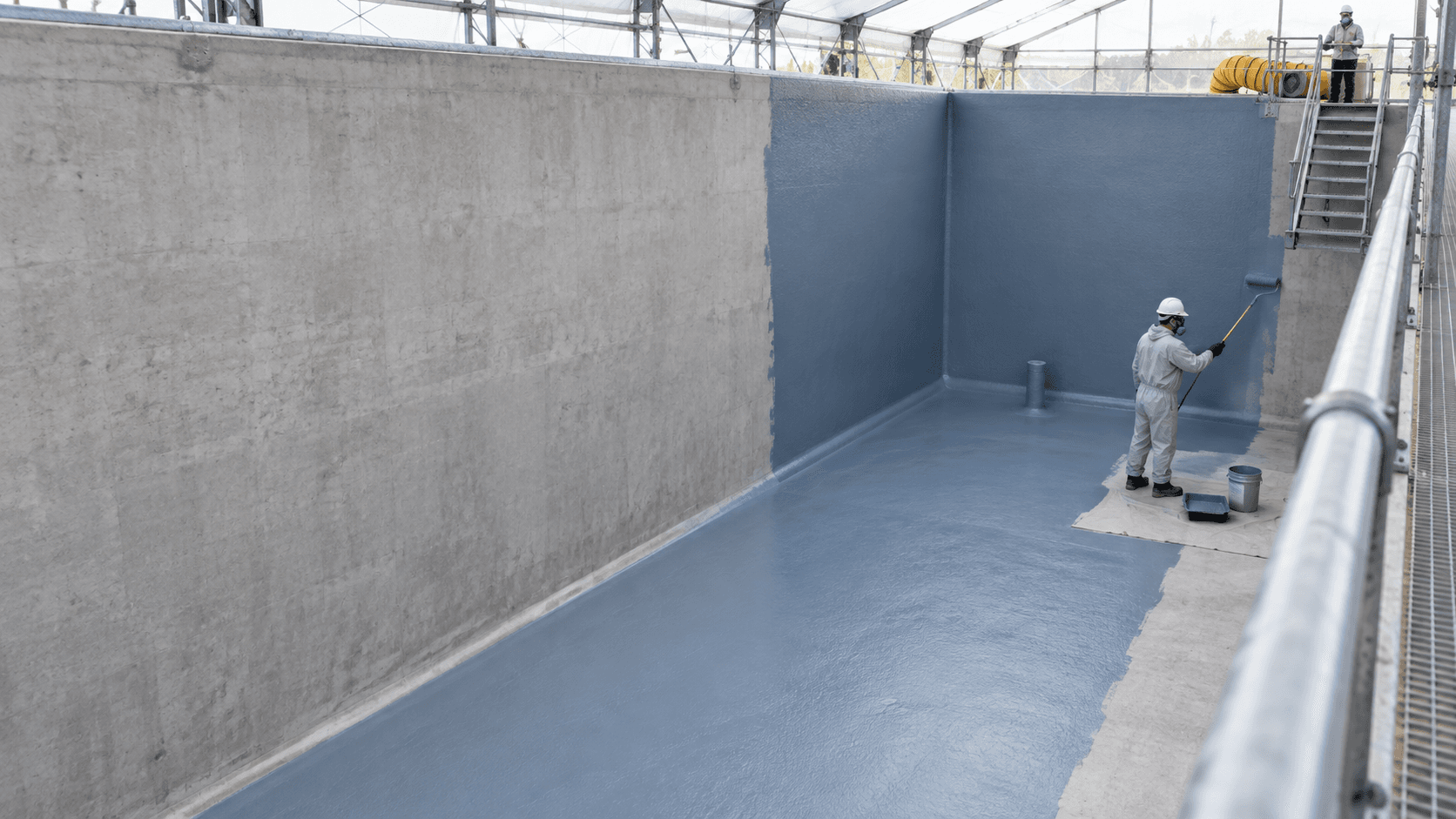 Structural rehabilitation of an ageing tank